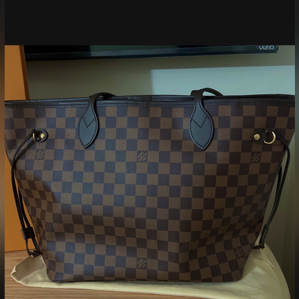 Louis Vuitton Neverfull